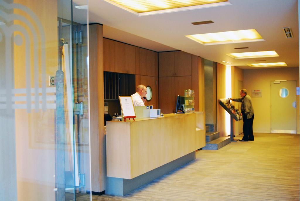 Hotel Melinda Остенде Екстериор снимка